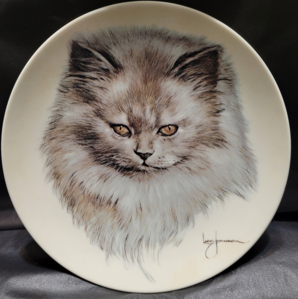 2 CAT PLATES
